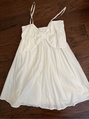Lovers + Friends White Bow-Front Sundress